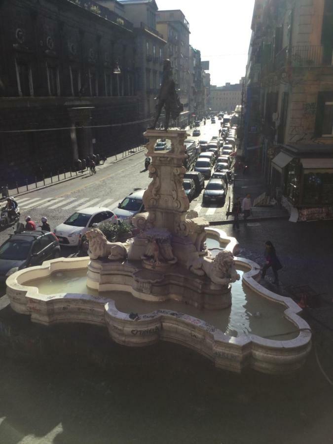 A Casa Di Anna Bed & Breakfast Napoli Exterior foto