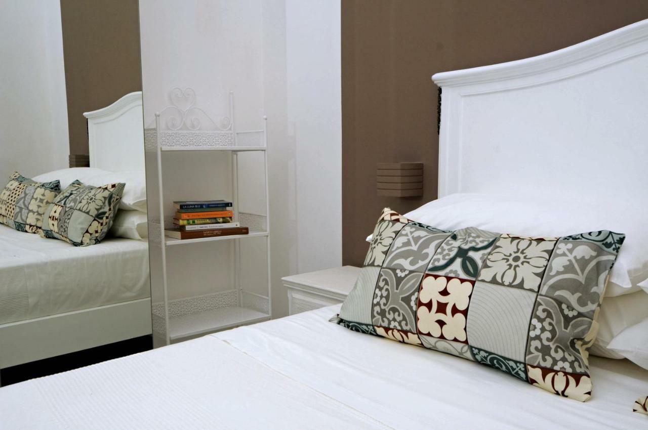 A Casa Di Anna Bed & Breakfast Napoli Exterior foto